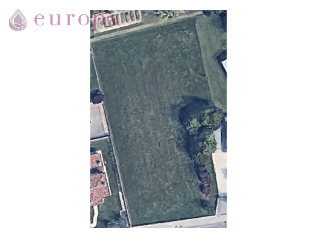 terreno edificabile in vendita a Brugnera in zona Maron