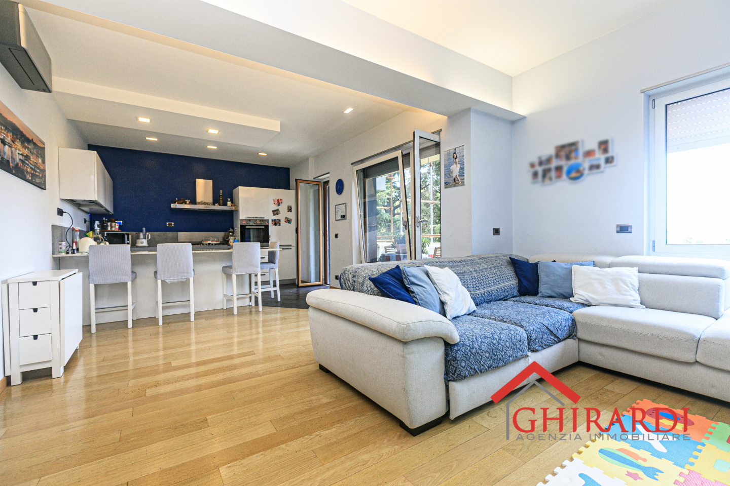 appartamento in vendita a Genova in zona Sestri Ponente