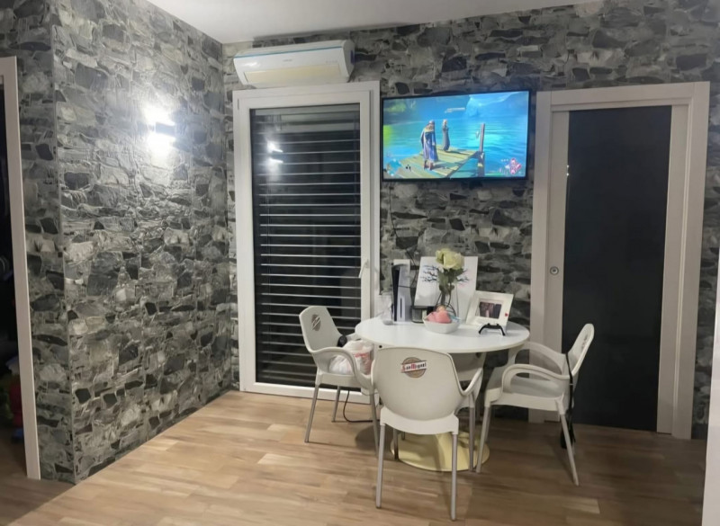 immagine annuncio 5 di 8