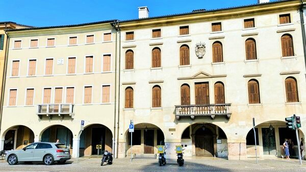 immagine annuncio 1 di 4