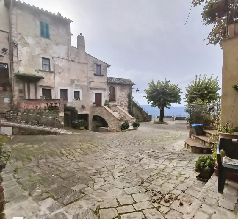 appartamento in vendita a Stroncone