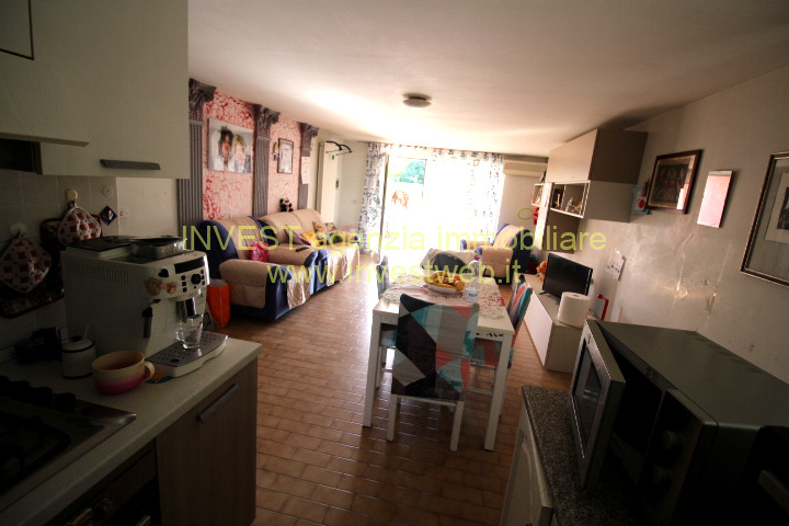 casa indipendente in vendita a Rosolina in zona Fenilone