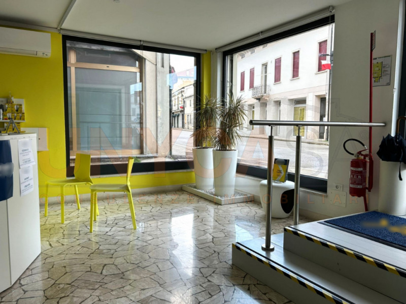 immagine annuncio 1 di 6