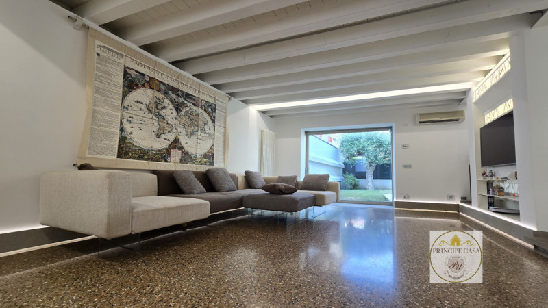 casa indipendente in vendita ad Este