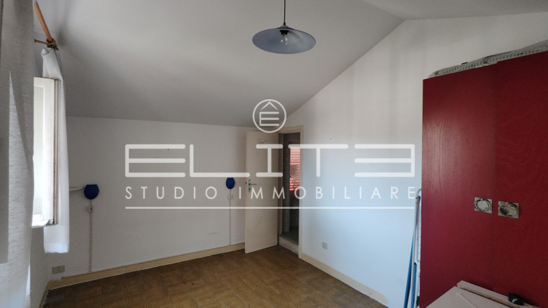 casa indipendente in vendita a Numana