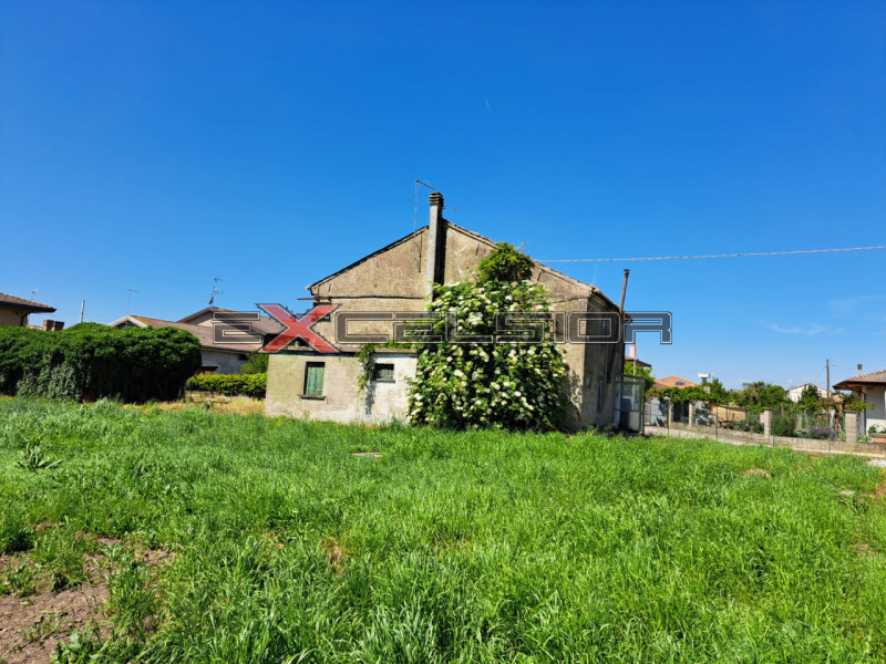 casa indipendente in vendita a Cavarzere in zona Boscochiaro