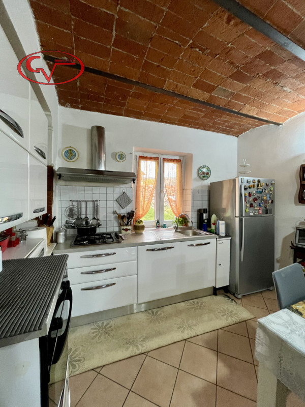 appartamento in vendita a Terranuova Bracciolini in zona Campogialli