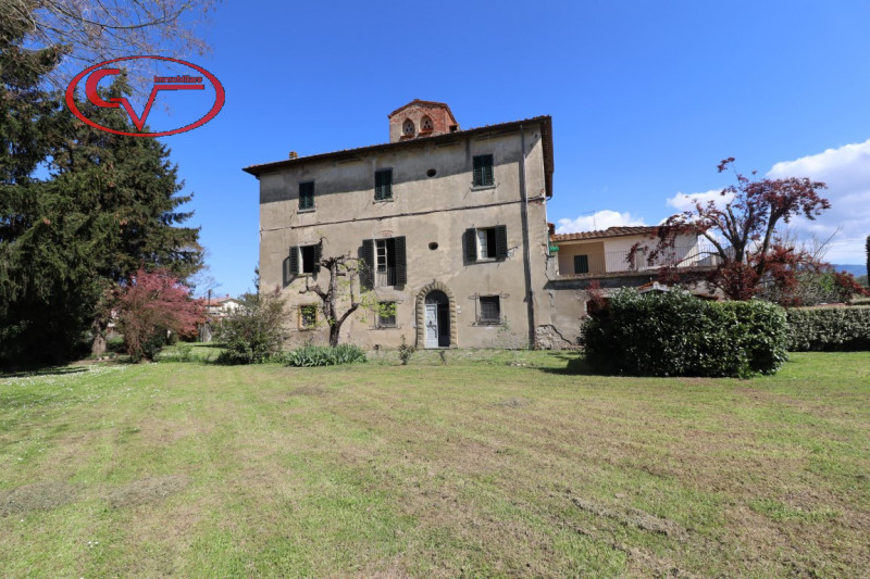 casa indipendente in vendita a Montevarchi