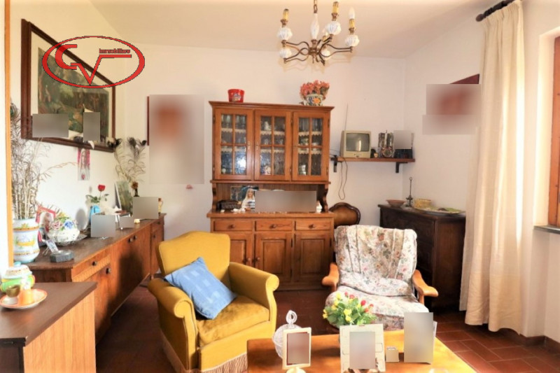casa indipendente in vendita a Montevarchi