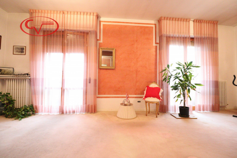 appartamento in vendita a Montevarchi in zona Levane