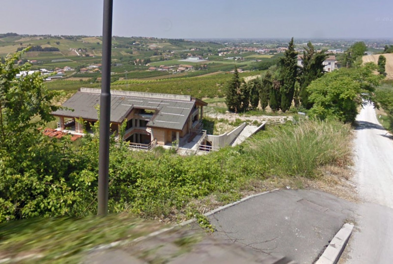 terreno edificabile in vendita a Cesena in zona Ponte Pietra