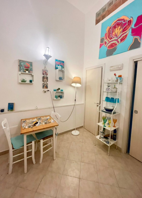 appartamento in affitto a Napoli in zona Mercato