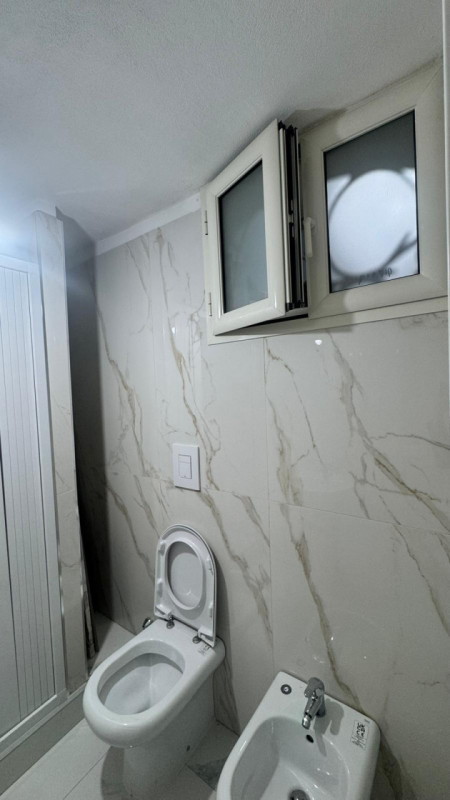 appartamento in affitto a Napoli in zona Chiaia