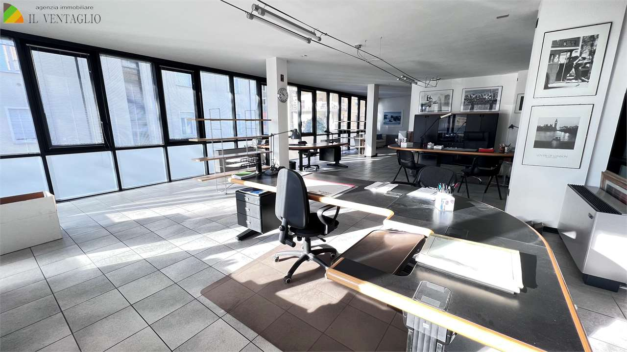 immagine annuncio 1 di 9