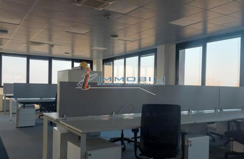 ufficio in affitto a Cinisello Balsamo
