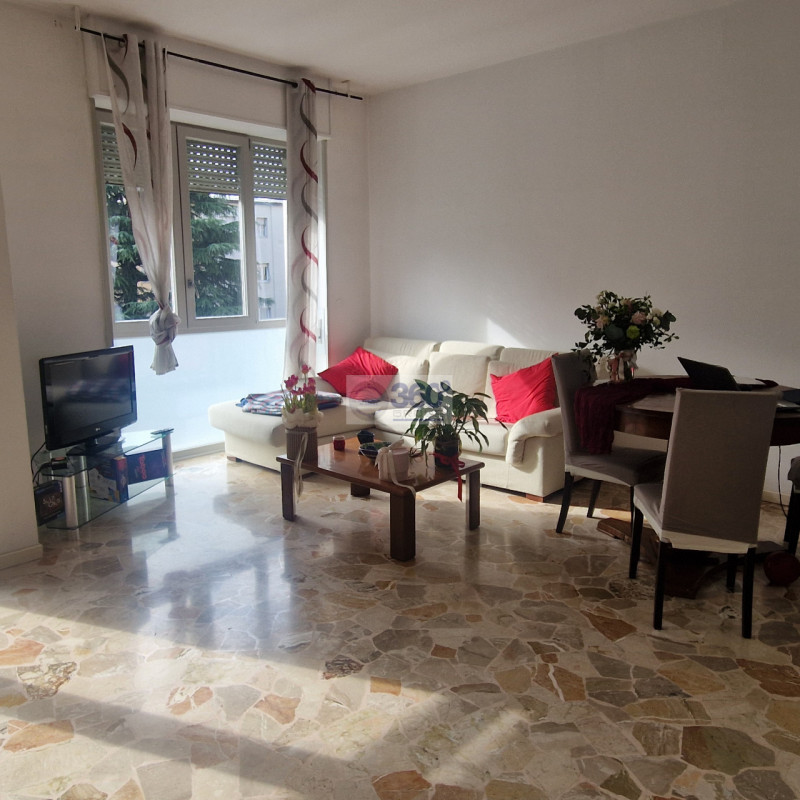 appartamento in vendita a Brescia in zona Mompiano