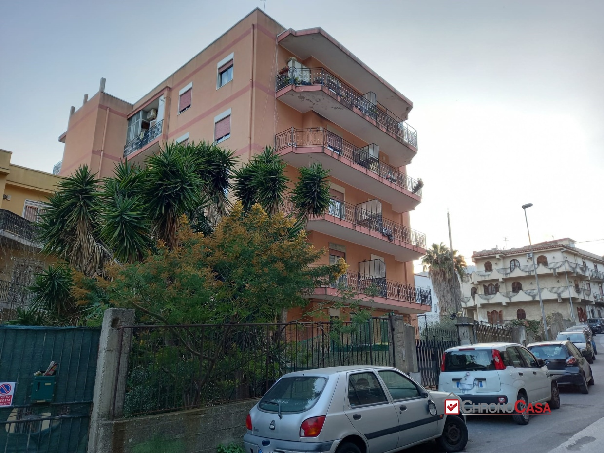 appartamento in vendita a Messina in zona Gazzi