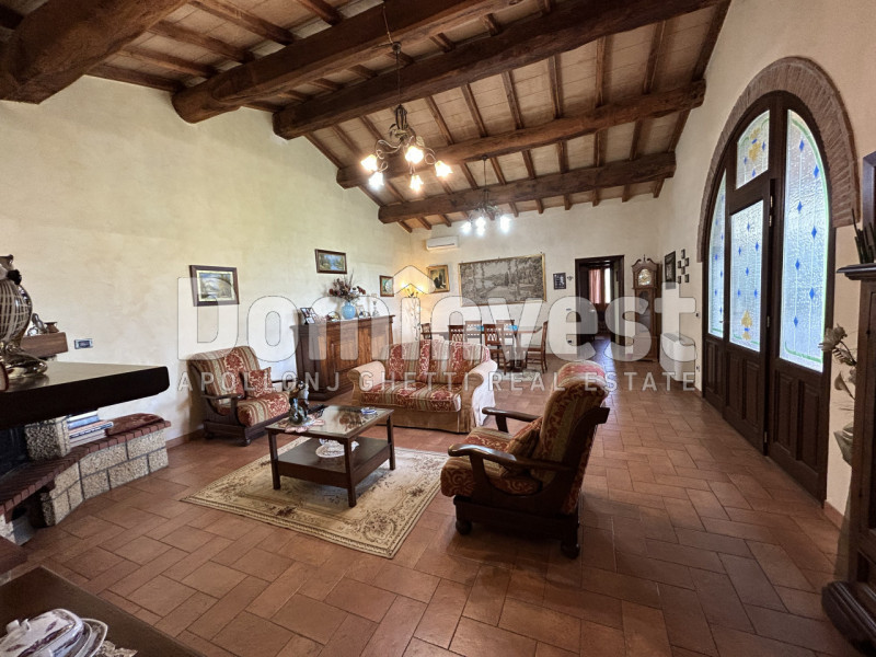 casa indipendente in vendita a Capalbio