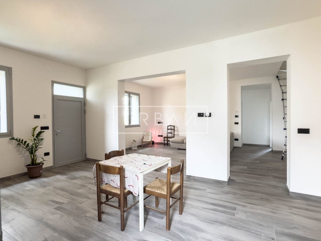 casa indipendente in vendita a Forlimpopoli in zona Selbagnone
