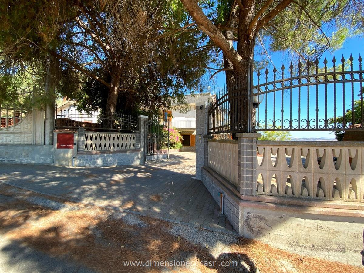 casa indipendente in vendita a Caltanissetta in zona Borgo Petilia
