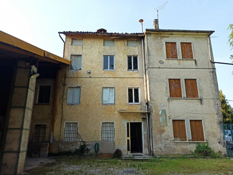 immagine annuncio 2 di 4