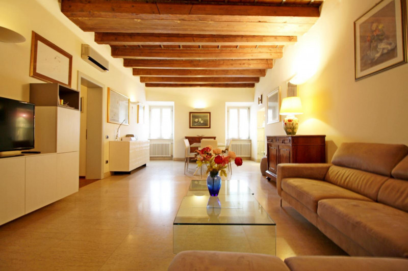 appartamento in affitto a Verona in zona Centro Storico