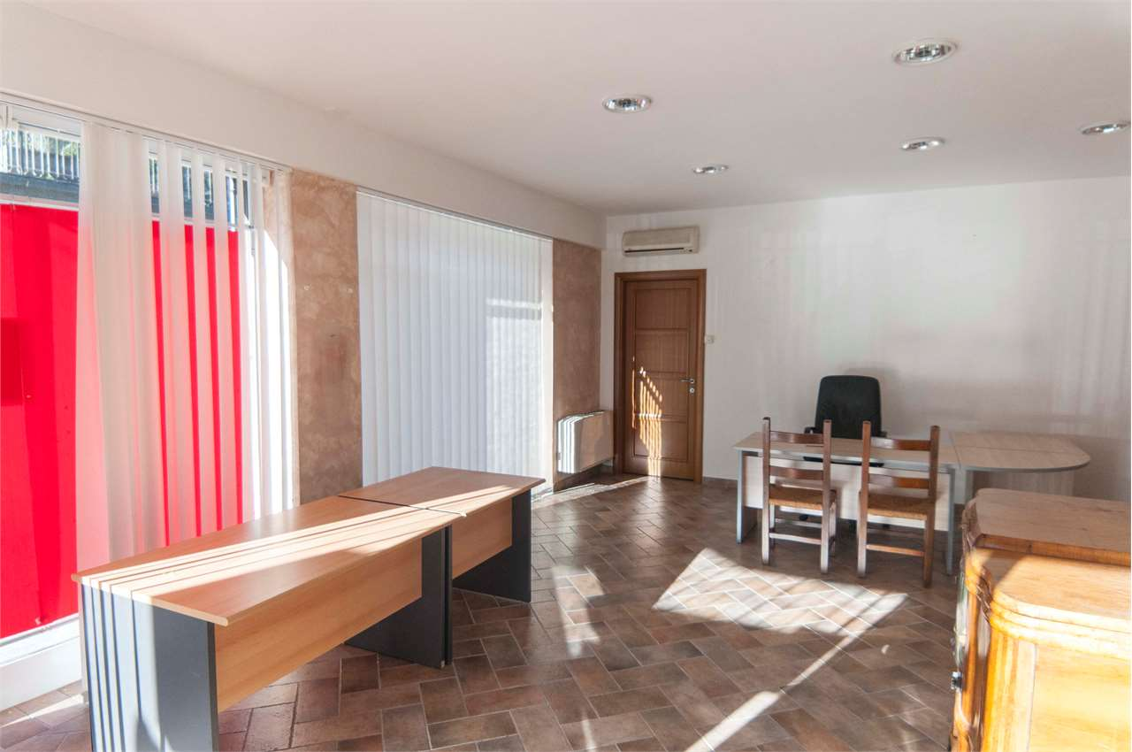 ufficio in vendita a Villadossola