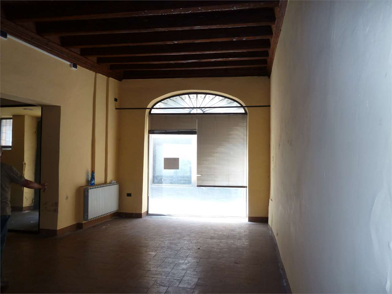 negozio in vendita a Lucca in zona Centro Città