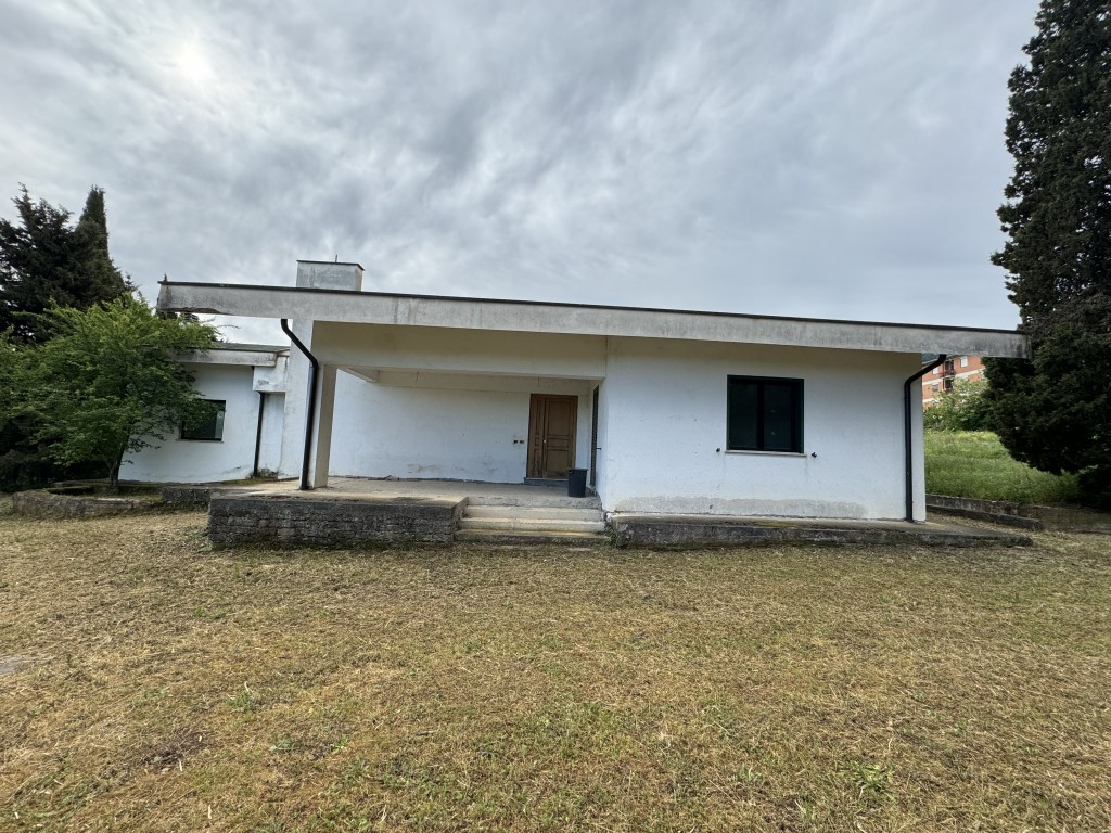 casa indipendente in vendita a Patrica