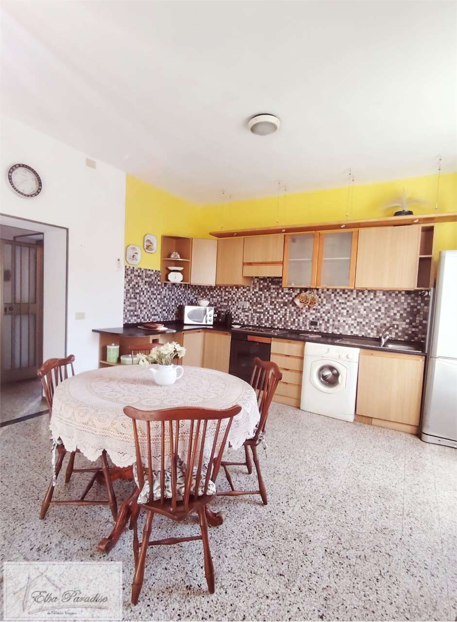 appartamento in vendita a Rio in zona Rio nell'Elba