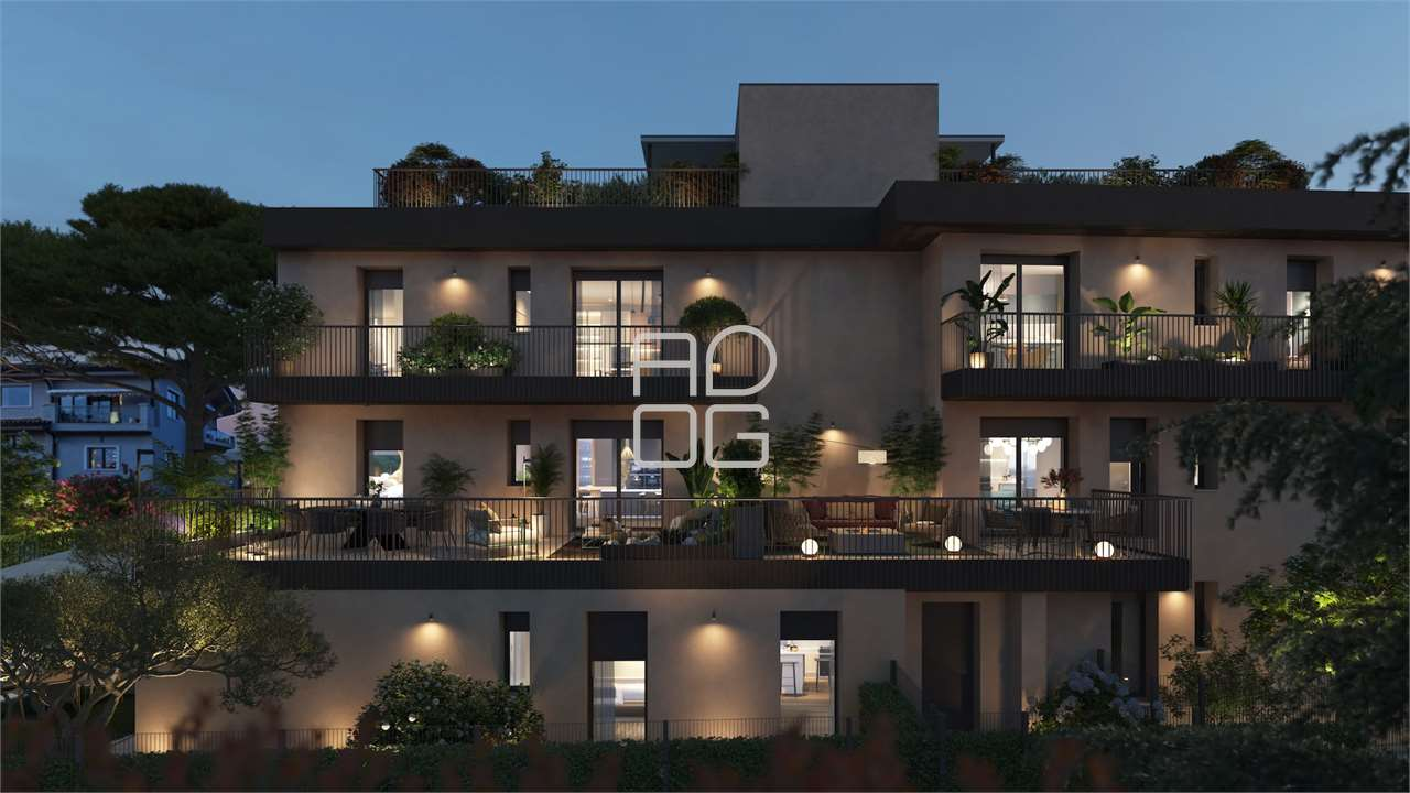 appartamento in vendita a Desenzano del Garda