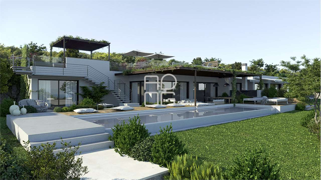 casa indipendente in vendita a Lonato del Garda in zona Lido