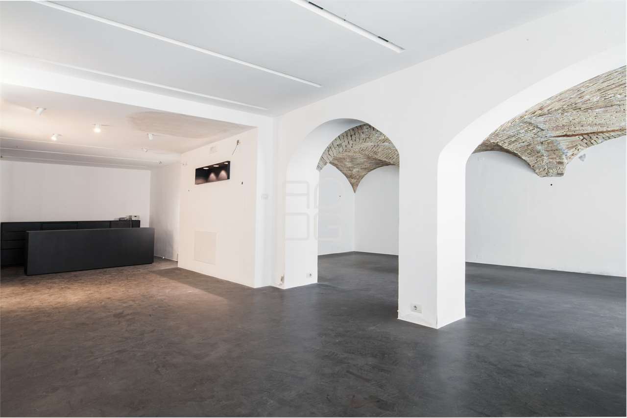 negozio in vendita a Desenzano del Garda