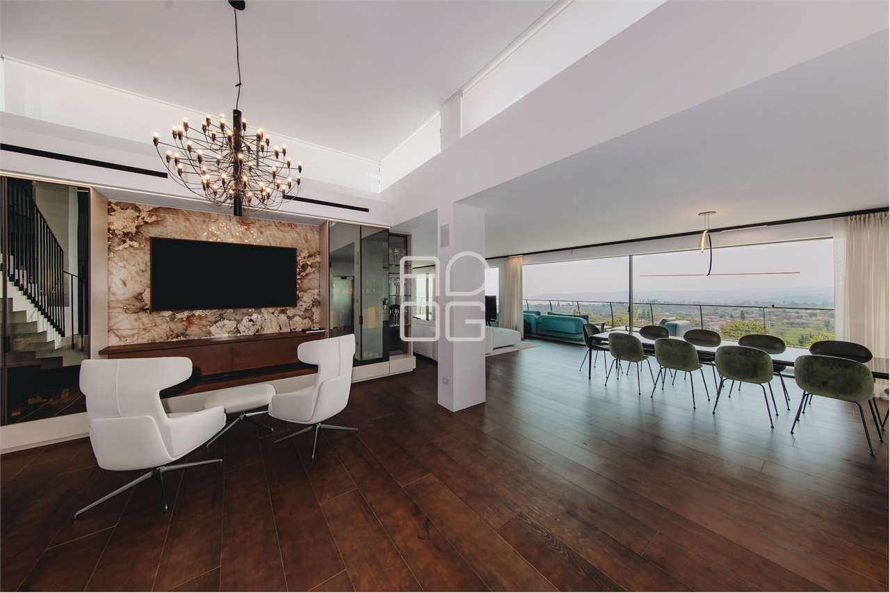 casa indipendente in vendita a Padenghe sul Garda