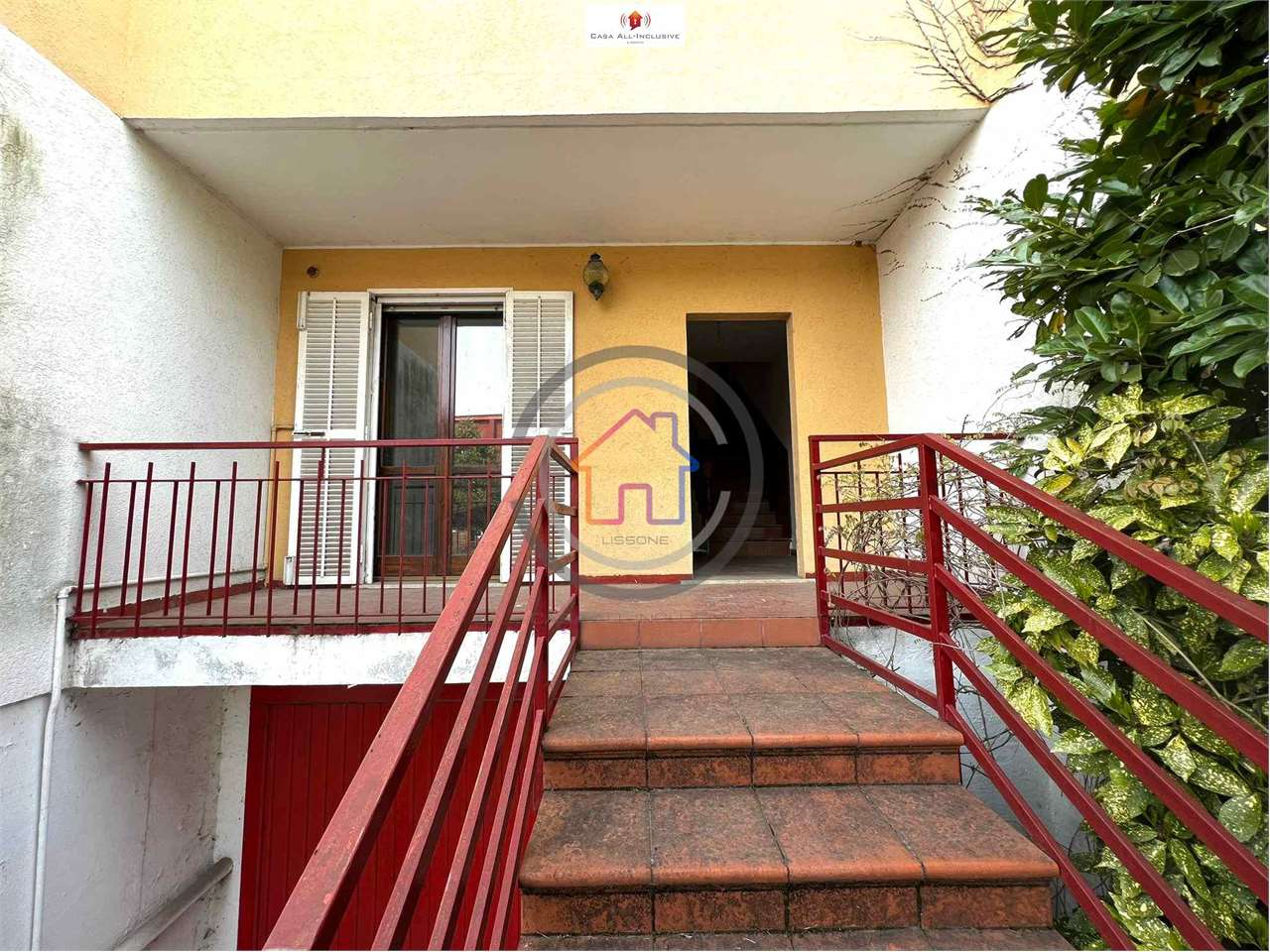 casa indipendente in vendita a Pessano con Bornago