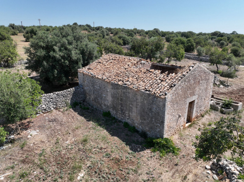 casa indipendente in vendita a Modica