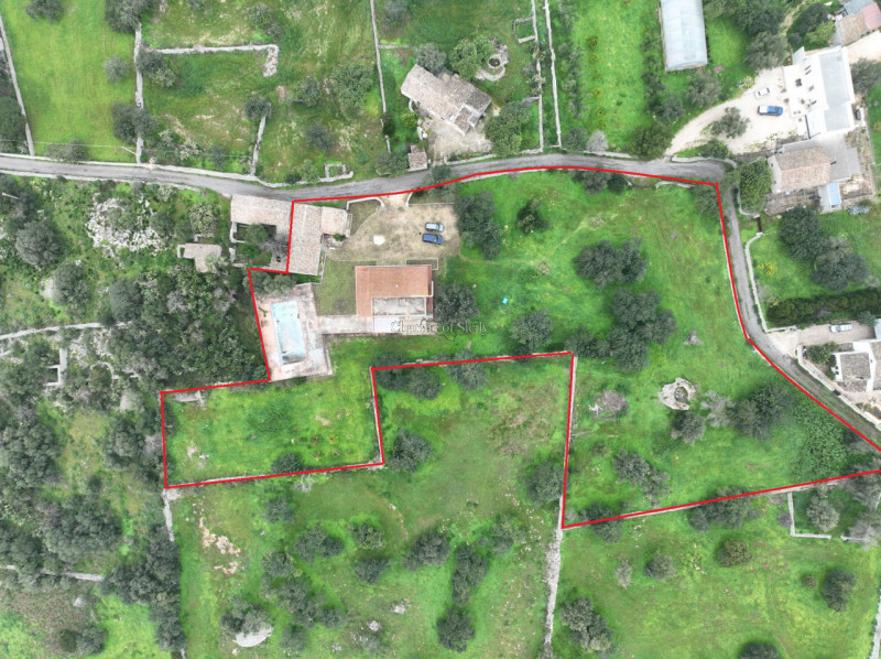 casa indipendente in vendita a Scicli