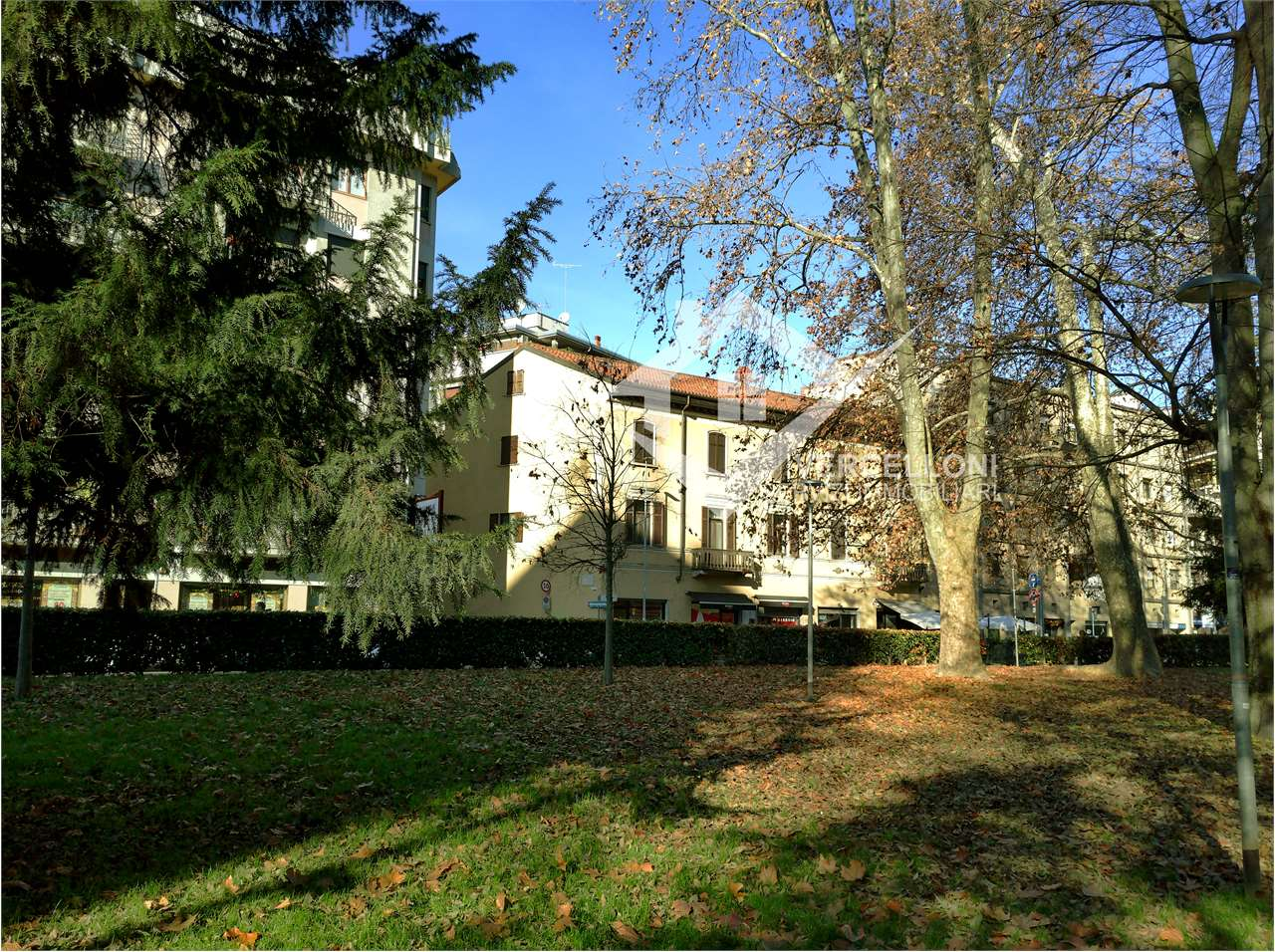 appartamento in vendita a Novara in zona Centro Città