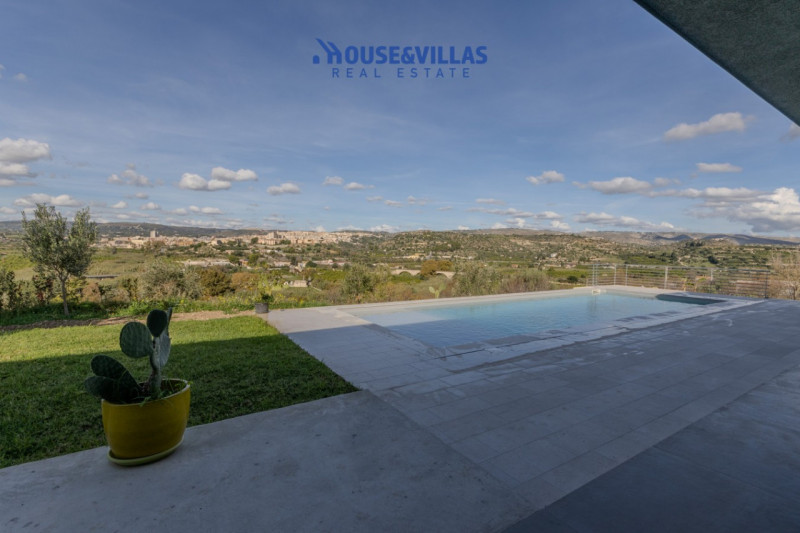 casa indipendente in vendita a Noto