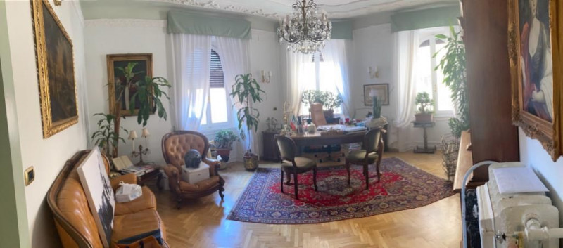 ufficio in vendita ad Ancona in zona Centro Storico