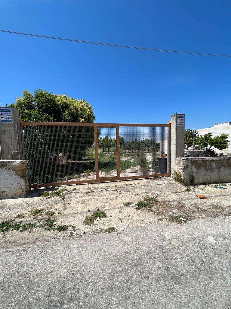 terreno edificabile in vendita a Canosa di Puglia