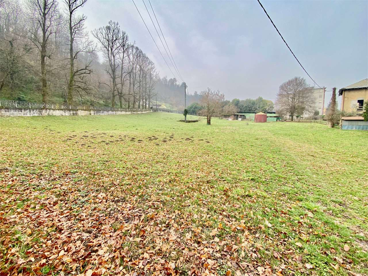 terreno edificabile in vendita ad Oggiono