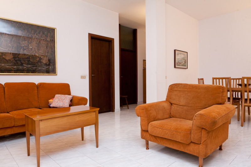 appartamento in vendita a Monza in zona Centro Storico