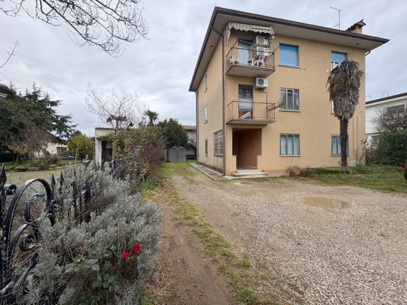 appartamento in vendita ad Udine in zona Baldasseria