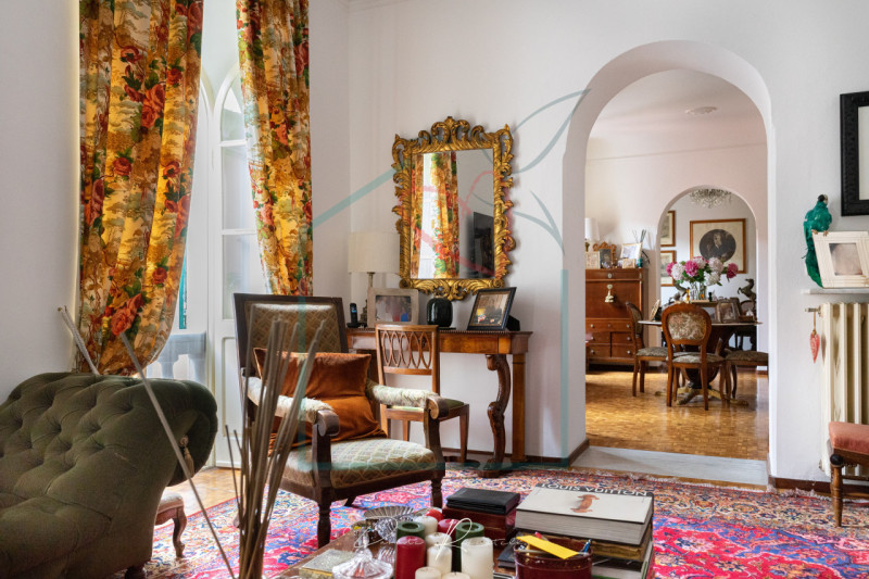 casa indipendente in vendita a Castelnuovo Magra