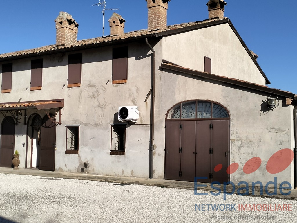 casa indipendente in vendita a Castrocaro Terme e Terra del Sole