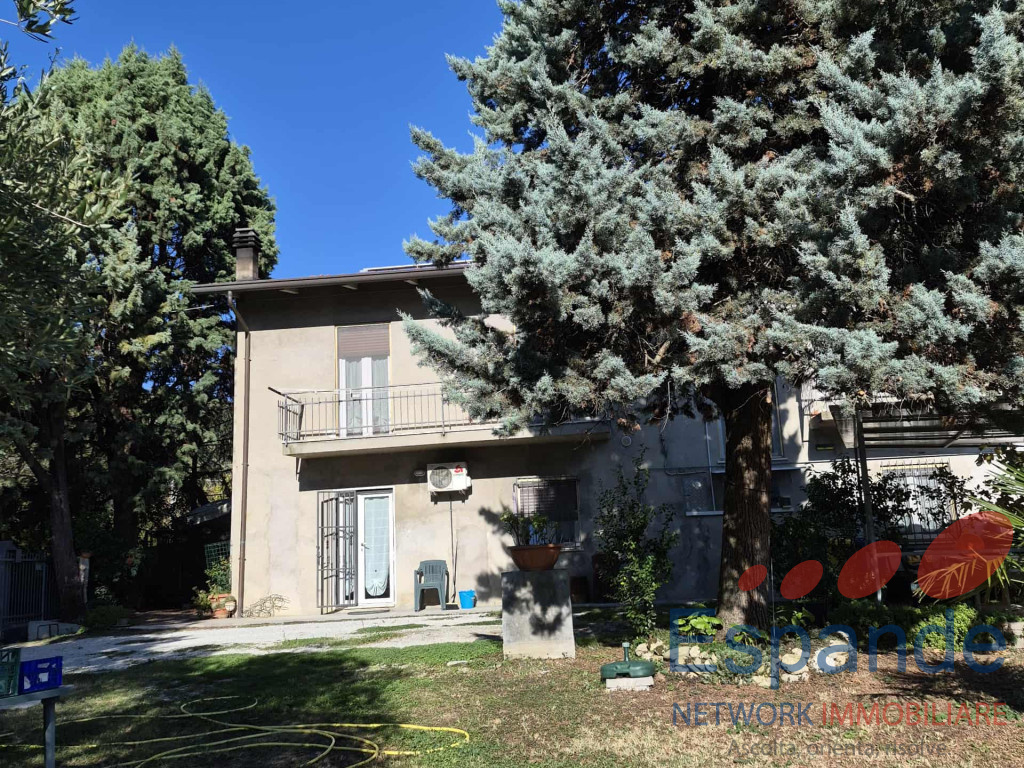 casa indipendente in vendita a Bertinoro