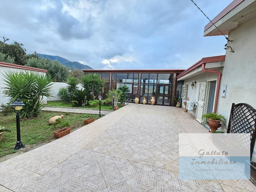 casa indipendente in vendita a Reggio di Calabria