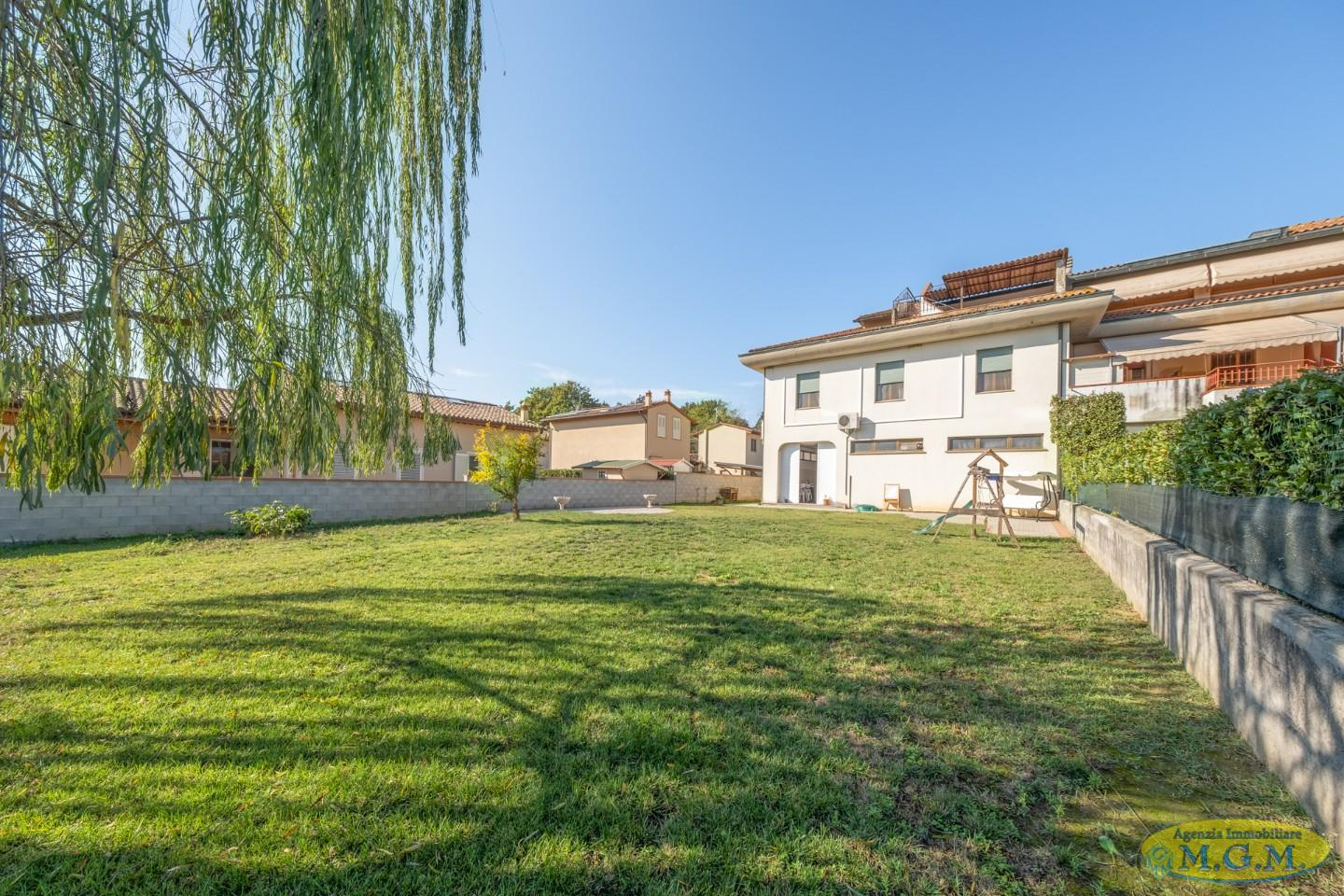 casa indipendente in vendita a Bientina in zona Quattro Strade