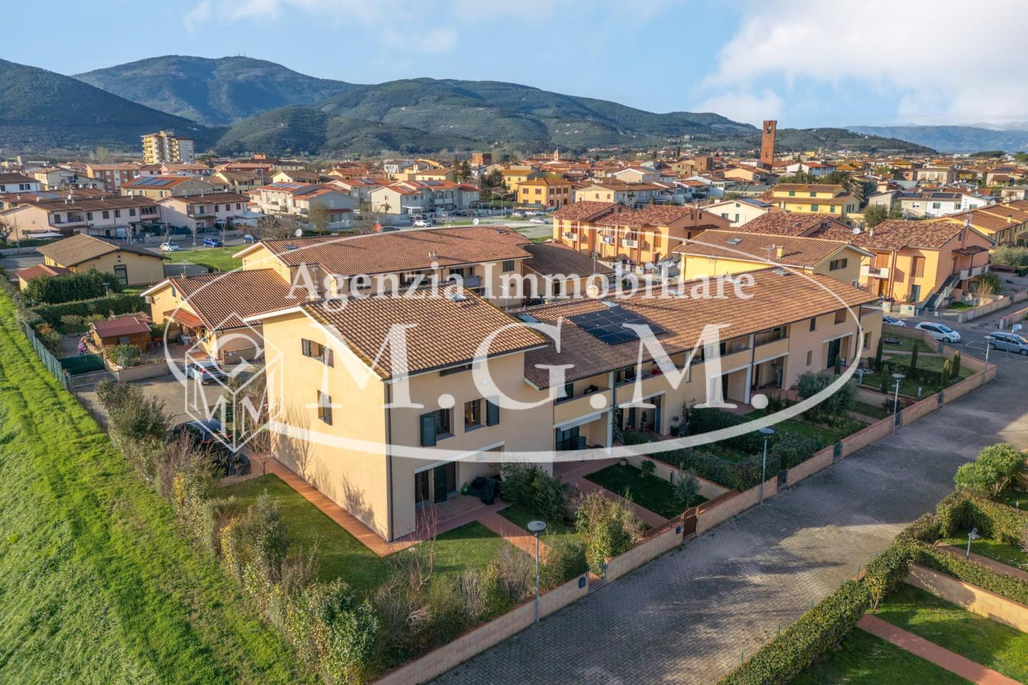 casa indipendente in vendita a Bientina